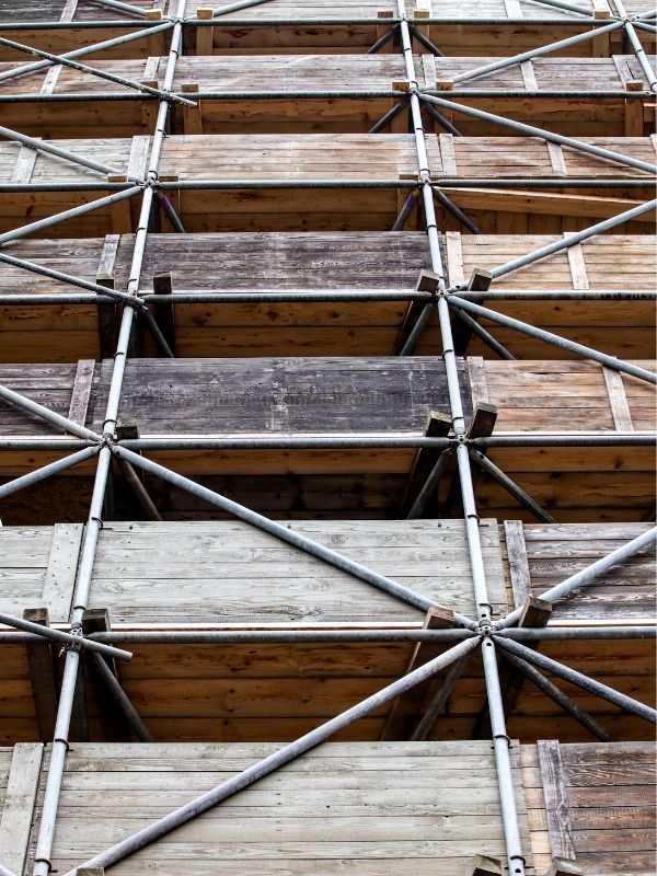 Building for fall protection training in Delaware